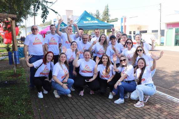 Sicoob realiza ações sociais em prol do Dia Internacional das Cooperativas - foto 2