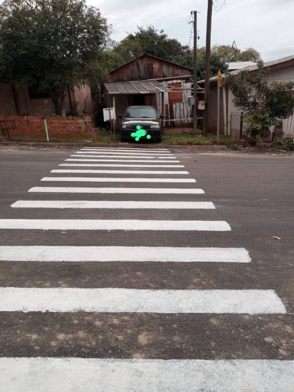 A faixa foi pintada no Bairro São Francisco