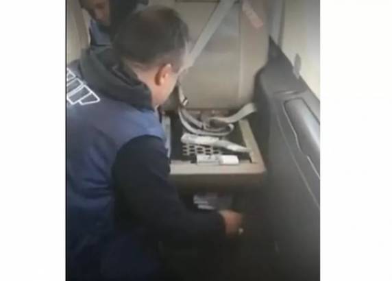 Pilotos e advogado de SC são presos na Argentina com US$ 500 mil em avião privado - foto 3
