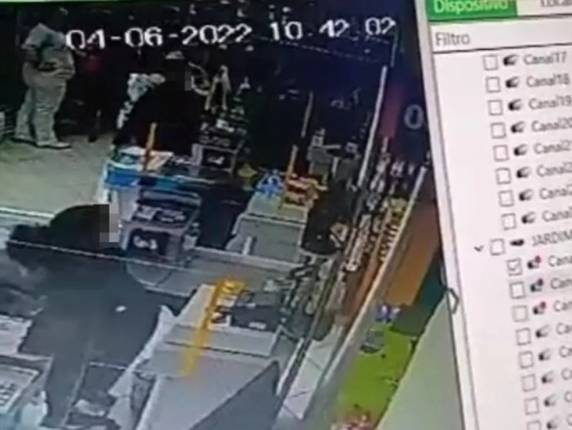 Segundo a Polícia Civil, homem foi indiciado por 563 crimes. Caso ocorreu em Chapecó, no Oeste catarinense.
