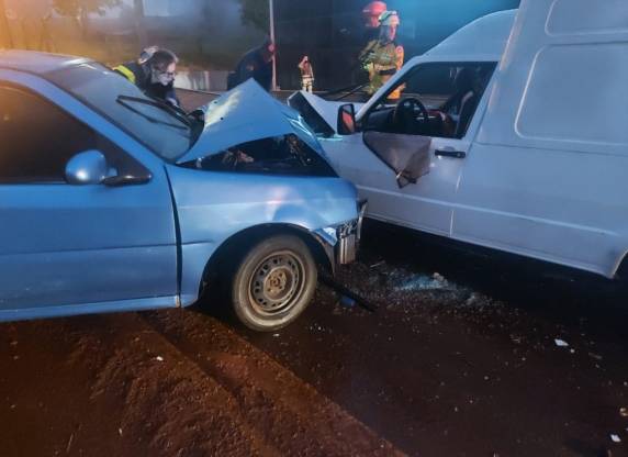 Acidente aconteceu na noite deste domingo, dia 7, na BR-282