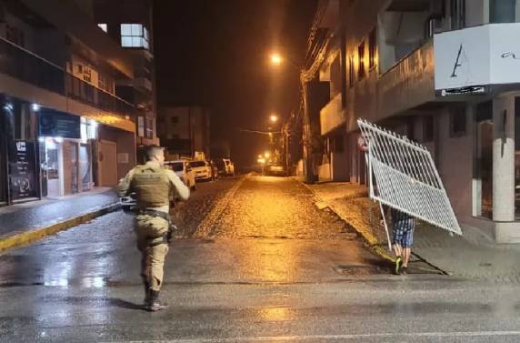 Segundo a Polícia Militar, homem estava em liberdade provisória e foi preso.