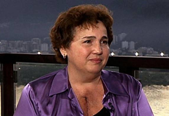 Ela estava internada em um hospital na Zona Sul do Rio de Janeiro. A causa da morte foi insuficiência cardíaca
