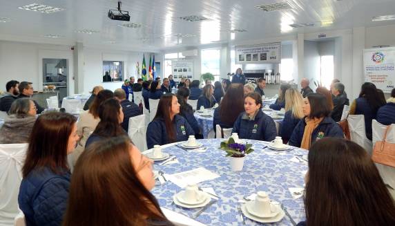 Café com convidados marca a abertura da Semana Nacional da Pessoa com Deficiência Intelectual e Múltipla na Apae - foto 2