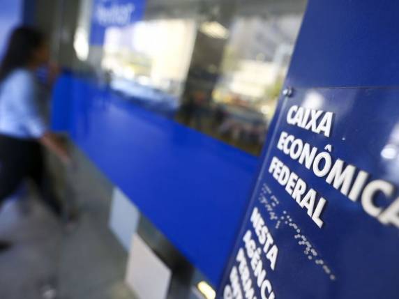Segundo balanço da Caixa, cerca de 10,6 milhões de brasileiros ainda não retiraram o dinheiro dos fundos dos programas