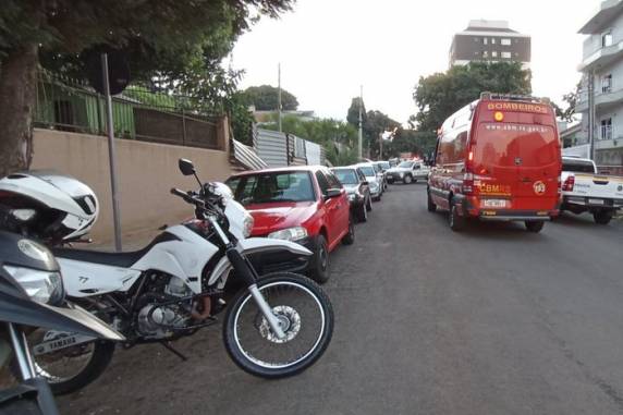 Homem, que usava documentos falsos, foi detido por policiais militares catarinenses quando circulava de moto pelo município de Barra Velha