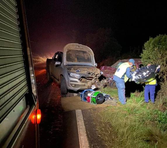 Vítima fatal estava presa nas ferragens do veículo e foi desencarcerada