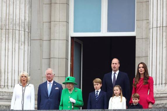 Rainha Elizabeth II morre aos 96 anos - foto 3