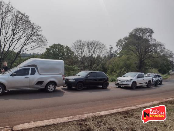 Engavetamento envolve quatro veículos no trevo da BR-472 em Três de Maio - foto 3
