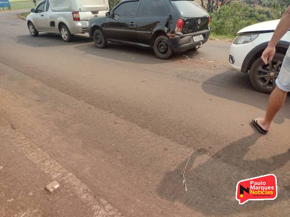 Engavetamento envolve quatro veículos no trevo da BR-472 em Três de Maio - foto 2