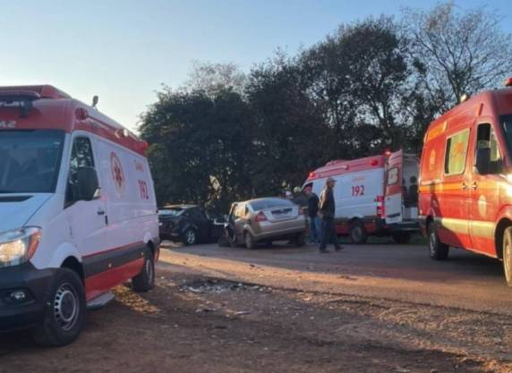 Outras quatro pessoas ficaram feridas