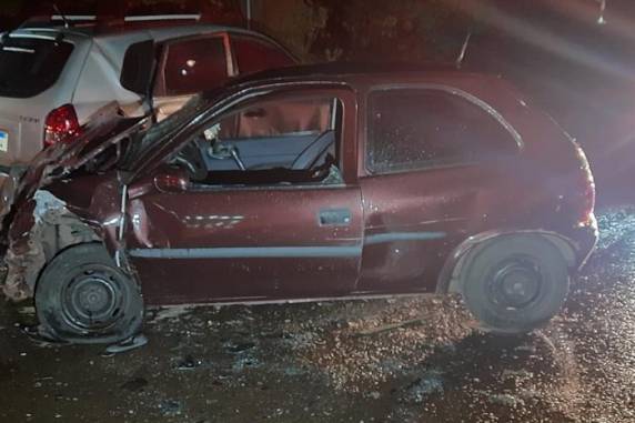 Vítima dirigia um Corsa que colidiu contra uma Tucson no início da noite de domingo