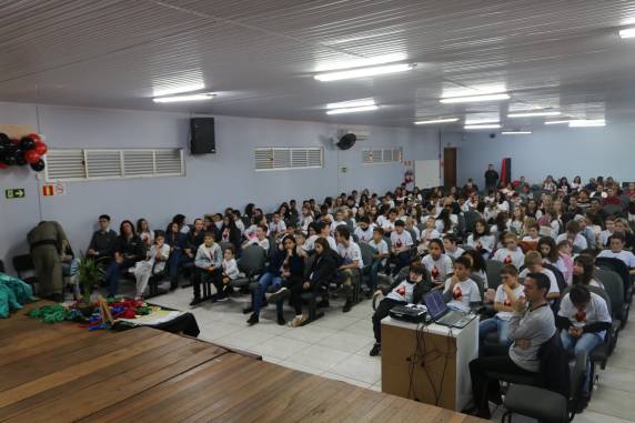 PROERD forma 195 alunos em Três de Maio - foto 5