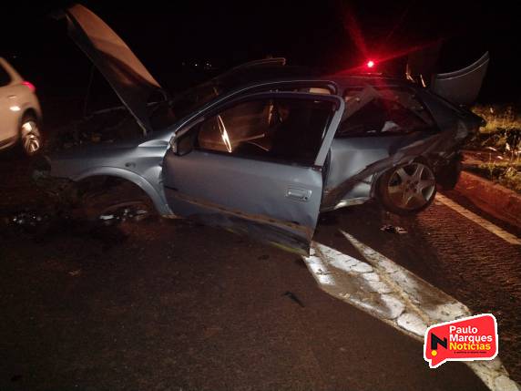 O acidente ocorreu no entroncamento da BR-472 com a Rodovia do Desenvolvimento