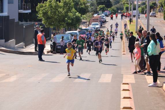 IX Etapa do Circuito Noroeste Missões de Corrida de Rua ocorreu domingo em Três de Maio - foto 2