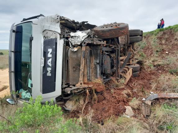 Grave acidente com vítima fatal na tarde da sexta na BR-158 em Cruz Alta - foto 4