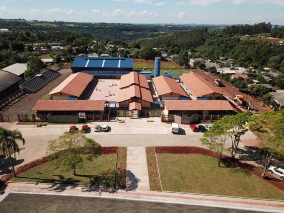 Fato aconteceu nesta quarta-feira (19), mesmo dia em que uma professora foi agredida por uma mulher em Sede Nova