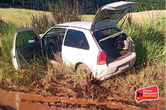 Brigada Militar prende indivíduo e recupera Gol furtado em Três de Maio - foto 2