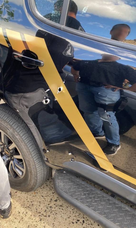 Roberto Jefferson se entrega após atacar policiais federais e passar 8 horas desrespeitando ordem do STF - foto 2
