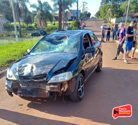 Colisão entre carro e moto deixa feridos no Centro de Alegria - foto 3