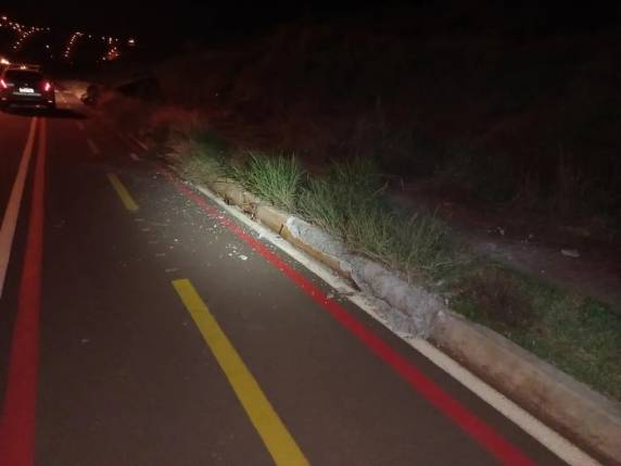 Segundo a Polícia Militar, suspeito havia fugido do local, mas foi detido dentro de casa, em Chapecó