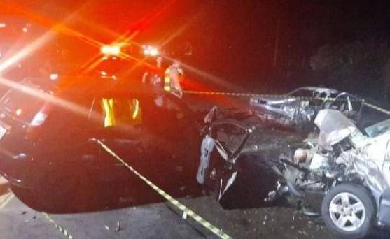 Acidente de trânsito no km 87 da ERS 389 envolveu um Ford Fiesta, um Volkswagen Parati e um Volkswagen Fox