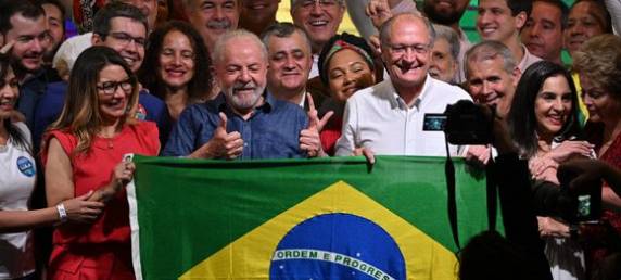 Especialistas ouvidos por GZH avaliam o que vem pela frente e o que indicam as sugestões do presidente eleito para educação, saúde, meio ambiente, atividade econômica e segurança pública