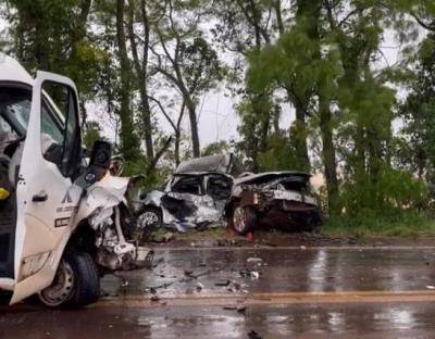 Quatro pessoas da mesma família morrem em acidente na RS-344 em Giruá - foto 4