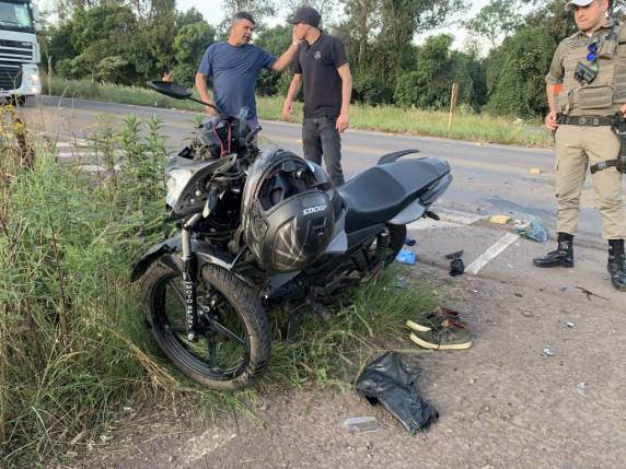Gravíssimo acidente é registrado na RS-324 em Passo Fundo - foto 3