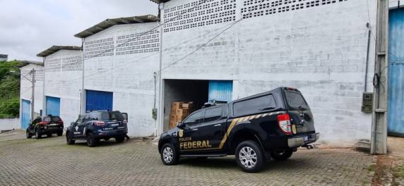 PF deflagra operação para desarticular organização dedicada ao mercado clandestino de vinhos - foto 3