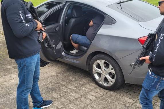 Suspeito era um dos responsáveis por cooptar laranjas que alugavam os carros que seriam adulterados e revendidos, muitas vezes para outras quadrilhas especializadas em roubos