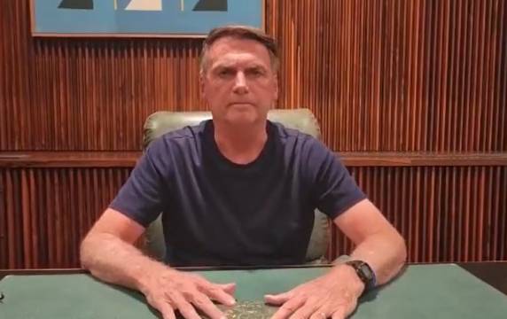 Desde as eleições, presidente fez poucas aparições públicas e reduziu drasticamente a presença em redes sociais