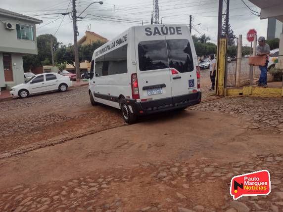 Funcionários da Sec. de Obras de Três de Maio fazem manifesto, mas chegam a entendimento com o Prefeito Corso - foto 3