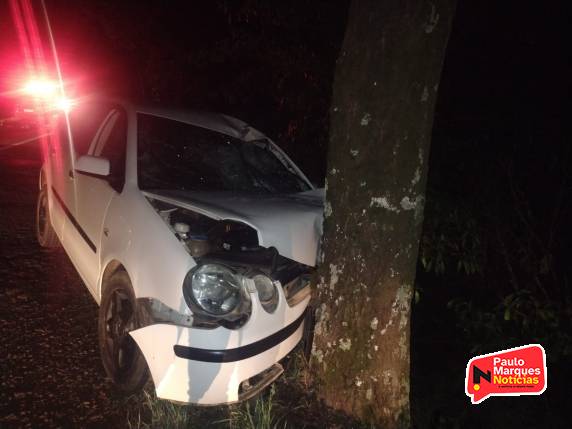 Acidente entre carro e moto deixa uma vítima fatal na BR-472 em Três de Maio - foto 2