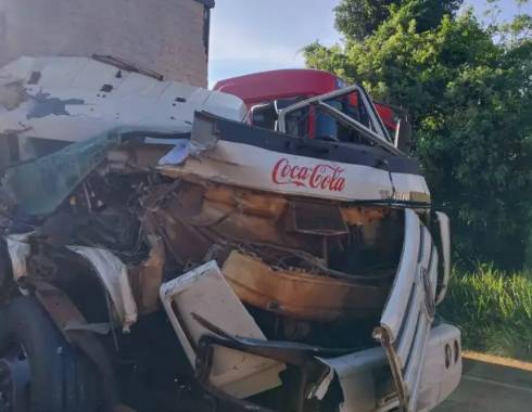 Grave acidente na BR-285 em São Luiz Gonzaga - foto 2