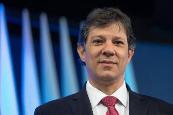 Presidente eleito falou à imprensa, em Brasília, nesta sexta-feira