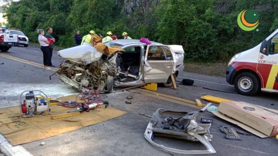 Grave acidente é registrado na BR-386 em Pouso Novo - foto 2
