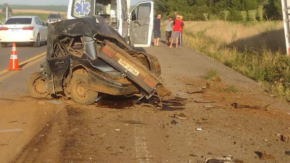 Casal morre em acidente na BR-285 - foto 2