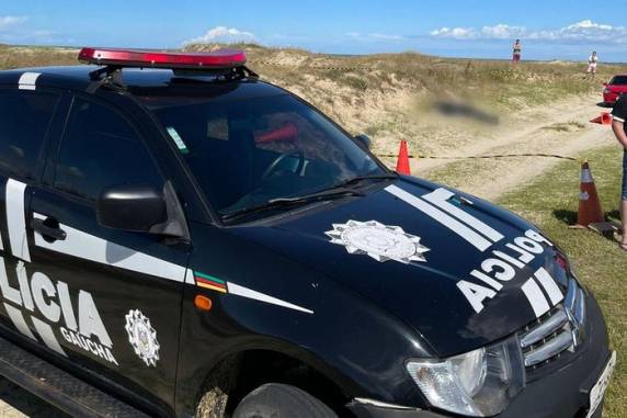 Policial cometeu suicídio após o crime, que teria relação com o fim do casamento da vítima