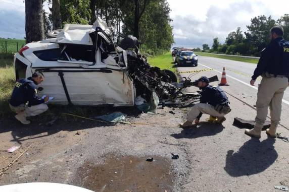 Acidente ocorreu por volta das 7h40min, no km 406 da rodovia