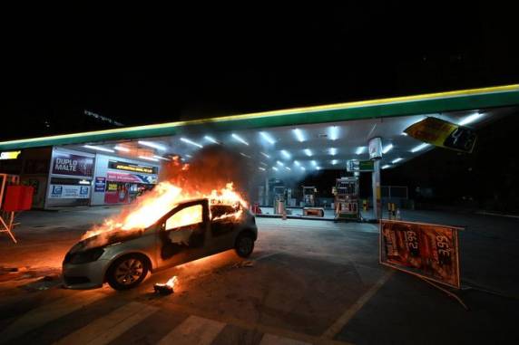 Mandados estão sendo cumpridos no DF e em sete Estados; duas pessoas já foram detidas