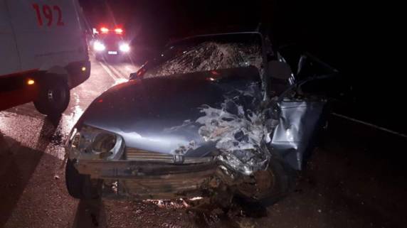 Violenta colisão entre dois veículos deixa ao menos um ferido na BR-468, em Três Passos - foto 2