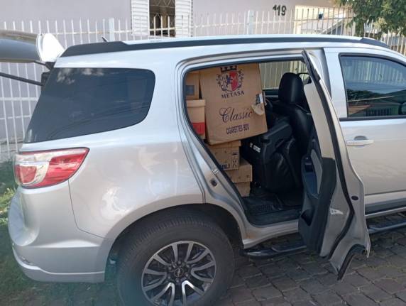 DRACO desmantela esconderijo de cigarros contrabandeados em Passo Fundo - foto 4