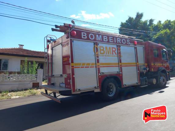 Casa abandonada no Centro de Três de Maio é novamente atingida por incêndio - foto 4