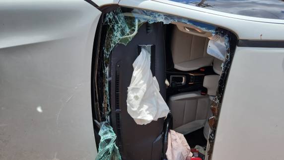 Homem tomba caminhoneta na RSC-472 entre Boa Vista do Buricá e Nova Candelária - foto 2