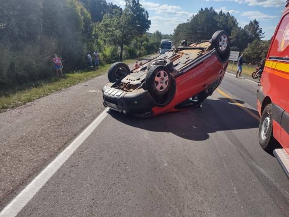 Grave acidente envolvendo quatro veículos é registrado na BR-386 em Soledade - foto 2