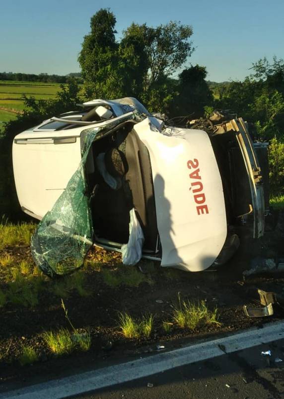 Acidente envolvendo cinco veículos deixa nove pessoas feridas em Santa Maria - foto 2