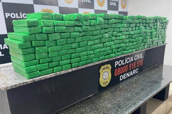Segundo a polícia, local era usado para distribuição de drogas para a Região Metropolitana e o Vale do Sinos