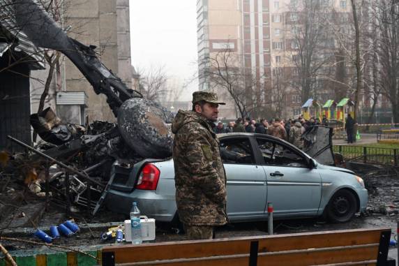 Queda de helicóptero nos arredores de Kiev mata 18 pessoas, incluindo o ministro do Interior da Ucrânia - foto 3