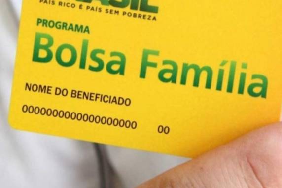 Conforme o governo federal, neste mês o programa alcançará 21,9 milhões de famílias; valor médio recebido equivale a R$ 614,21